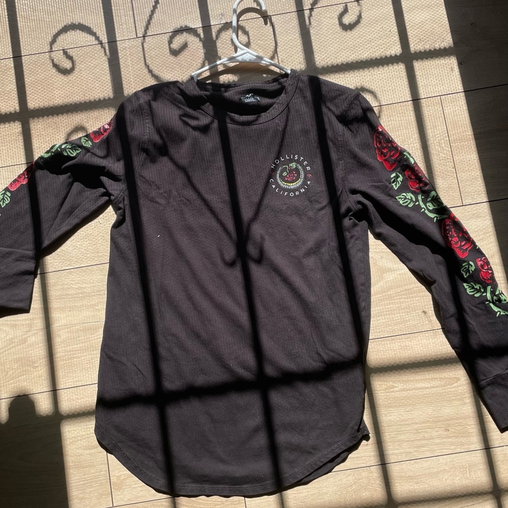 Hollister Long Sleeve